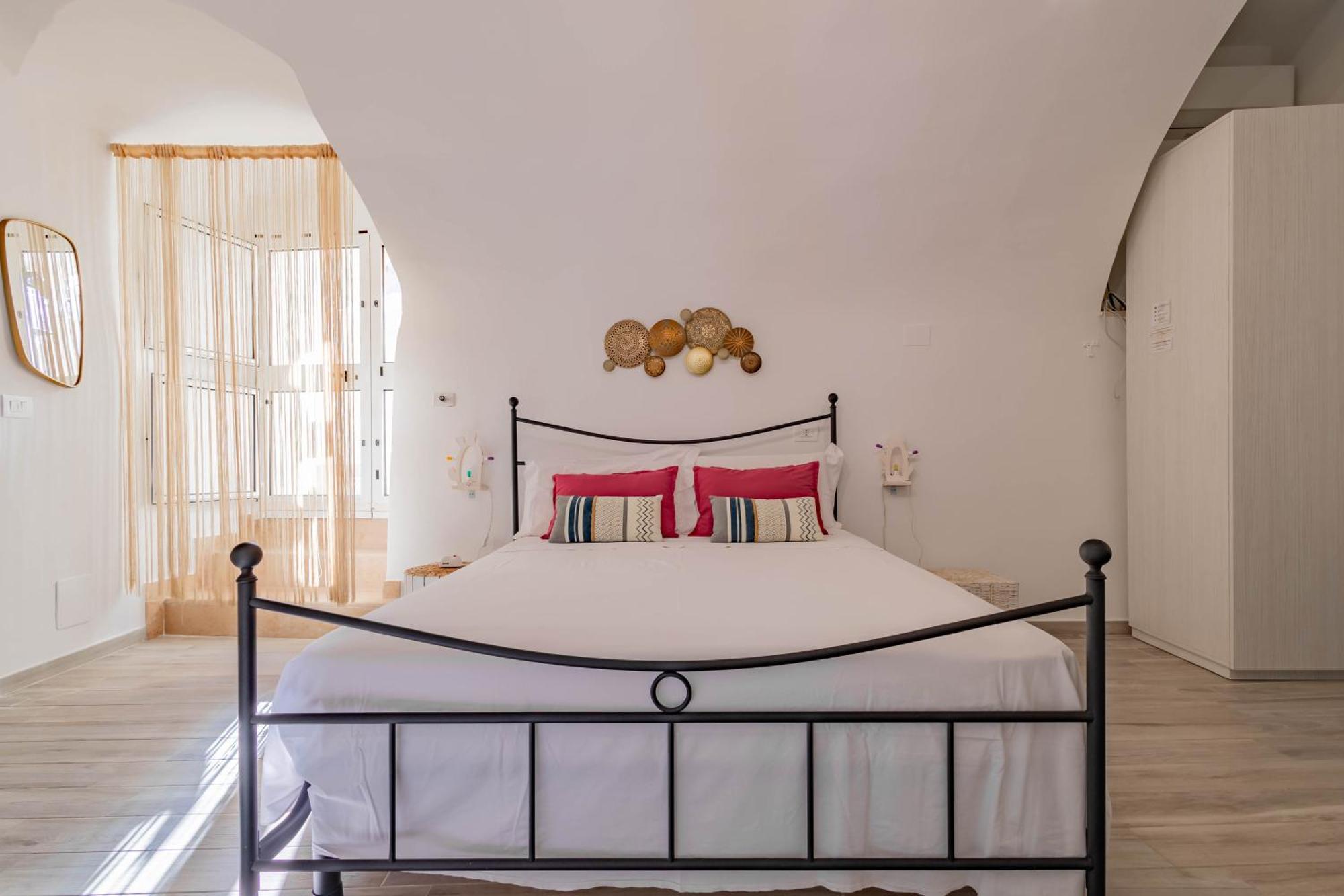 Antiche Mura Apartments"Nido Di Puglia" Monovano トゥーリ エクステリア 写真