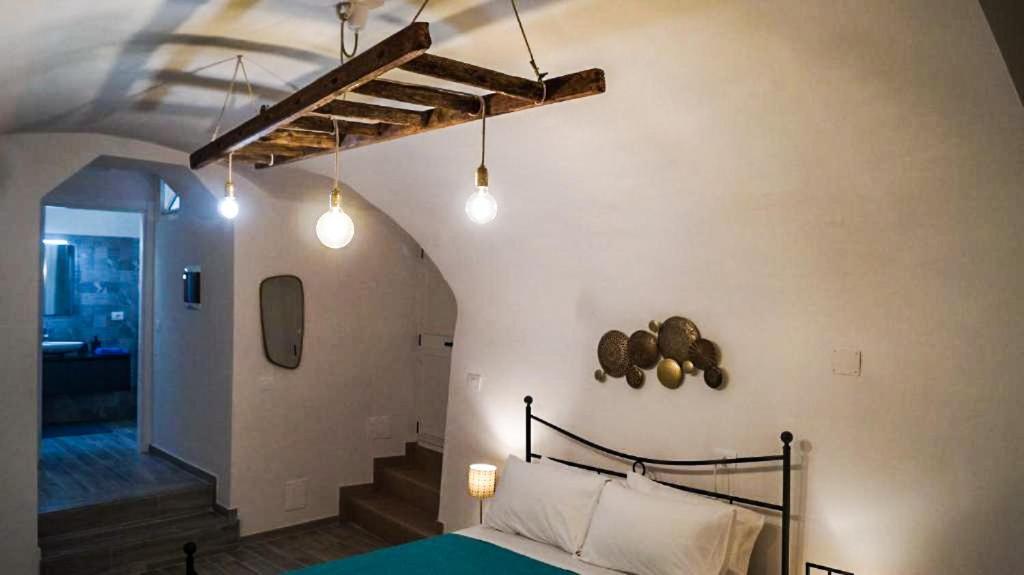 Antiche Mura Apartments"Nido Di Puglia" Monovano トゥーリ エクステリア 写真